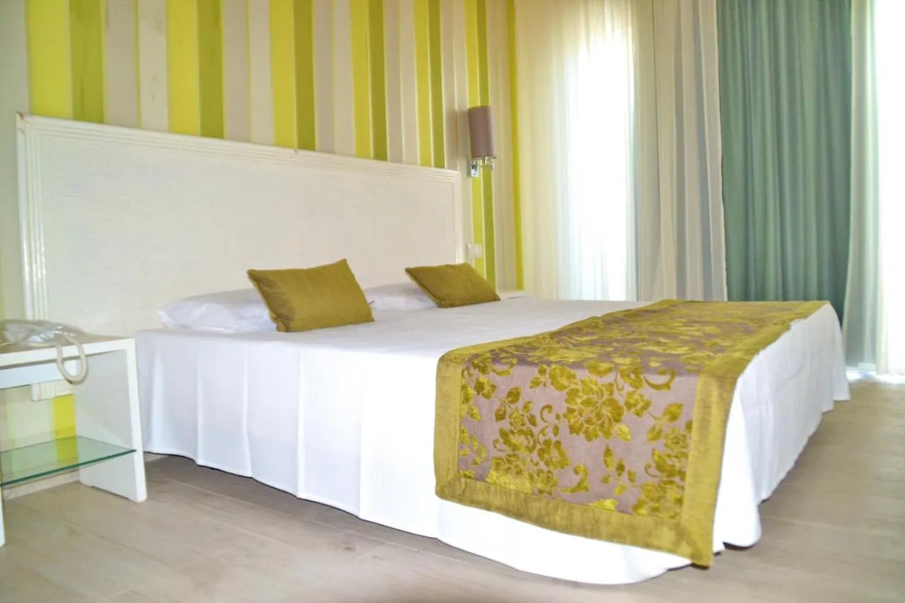 Ouril Hotel Julia Santa Maria Cape Verde