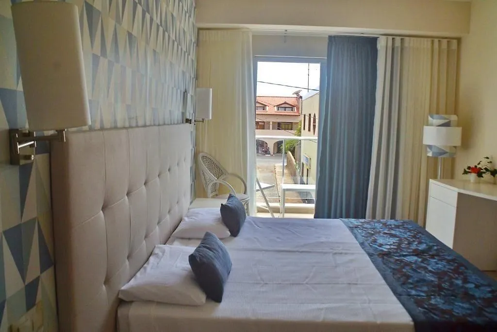 Ouril Hotel Julia Santa Maria Cape Verde