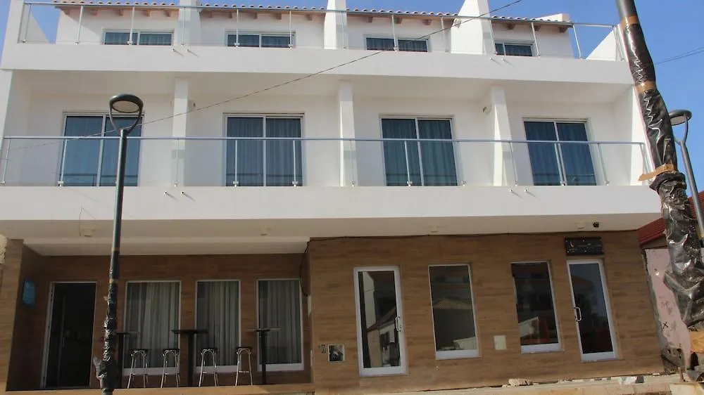 Ouril Hotel Julia Santa Maria 3*,